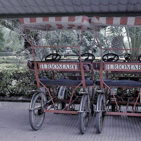 Hotel Riomar 圣马蒂登普里斯 外观 照片