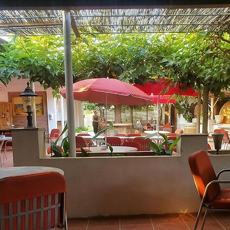 Hotel Riomar 圣马蒂登普里斯 外观 照片