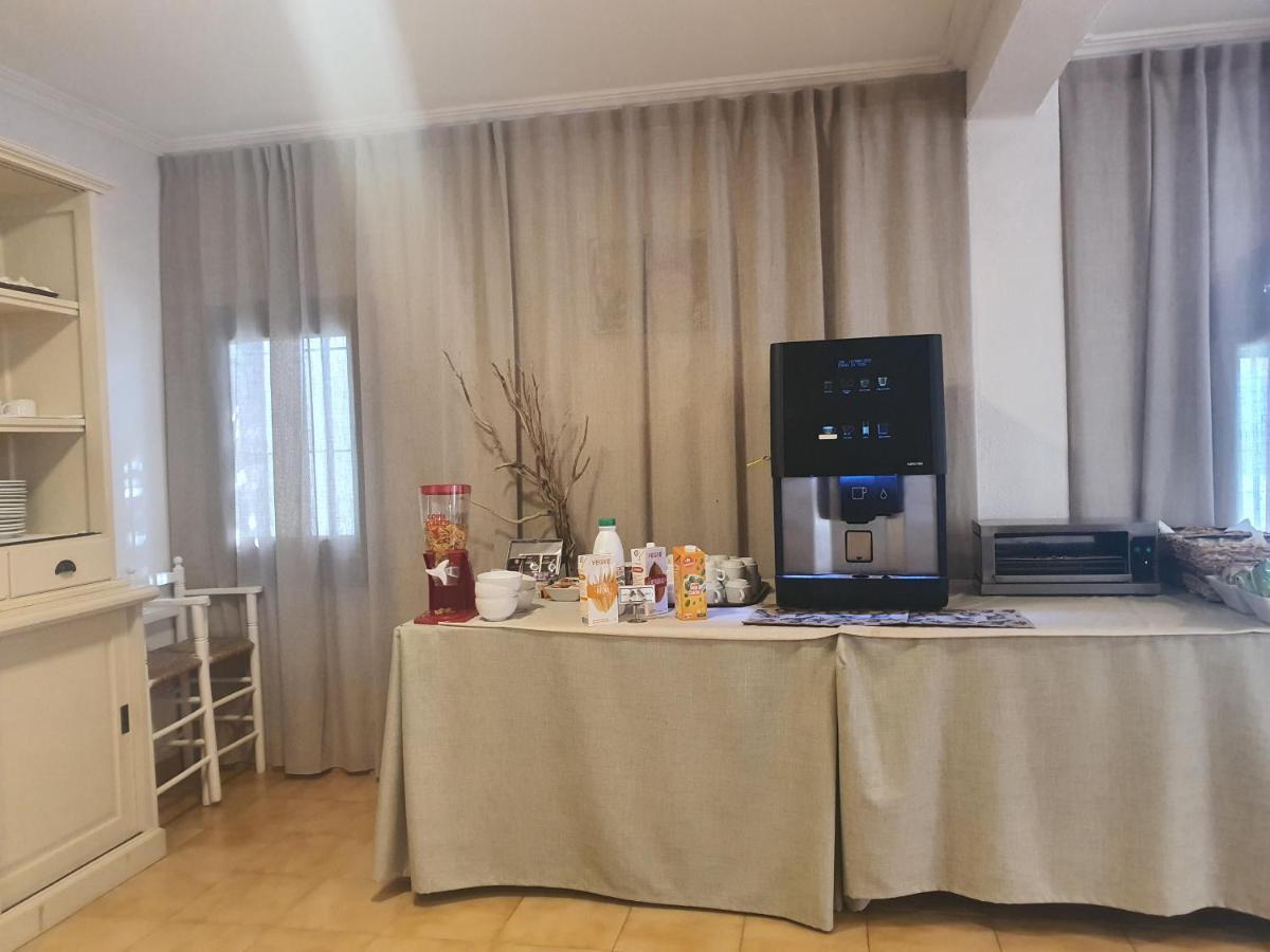 Hotel Riomar 圣马蒂登普里斯 外观 照片