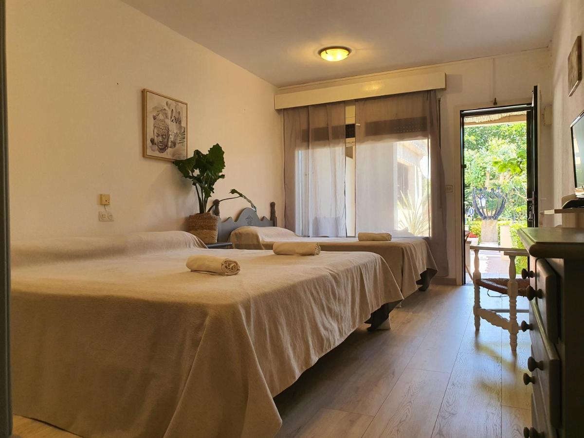 Hotel Riomar 圣马蒂登普里斯 外观 照片